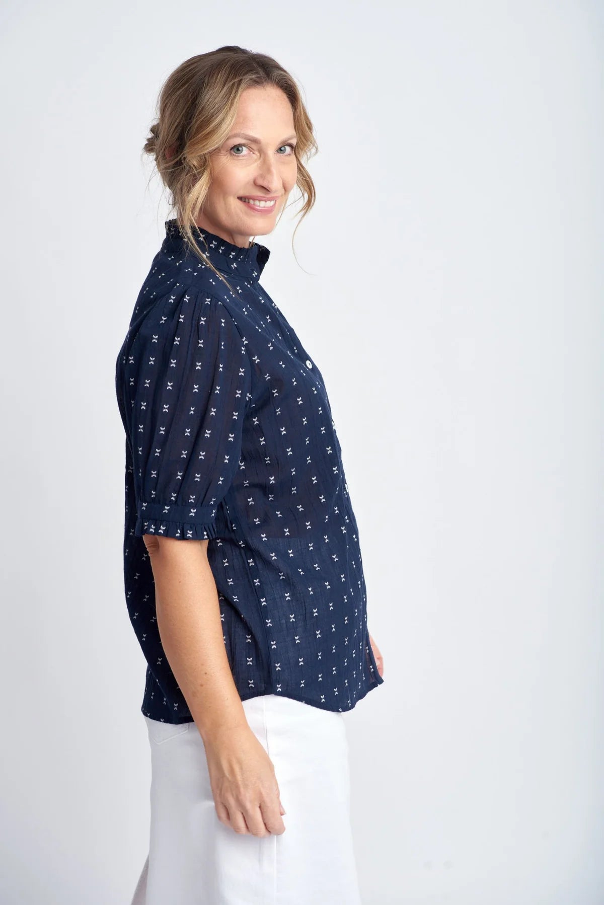 FRILLED CUFF COTTON DOBBY SHIRT- NAVY